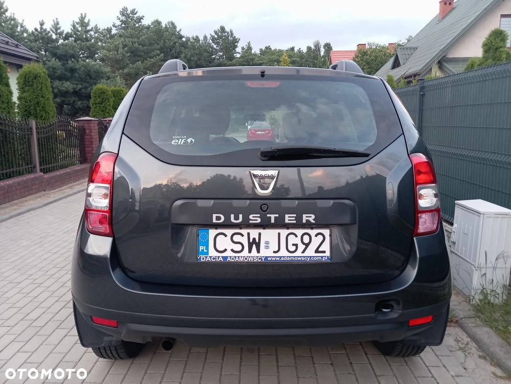Dacia Duster 1.6 SCe Laureate S&S - 28