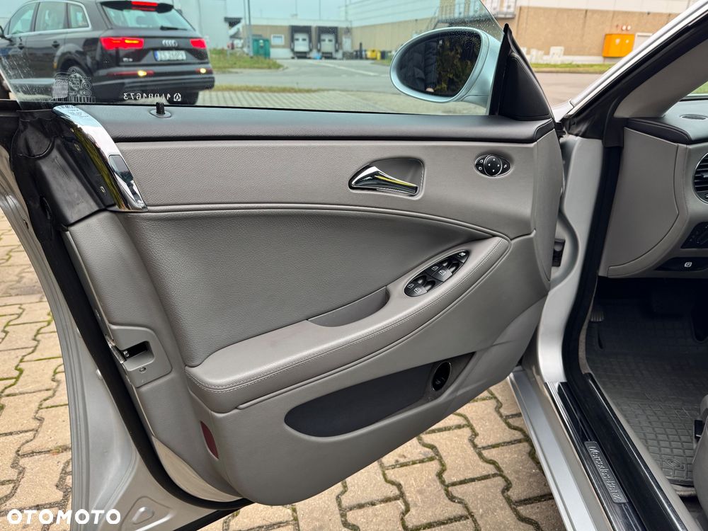 Mercedes-Benz CLS - 19