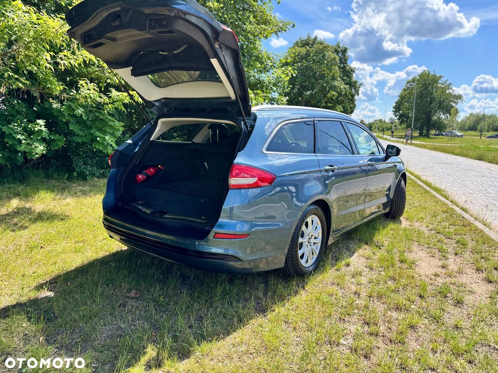 Ford Mondeo 2.0 Hybrid Titanium - 6