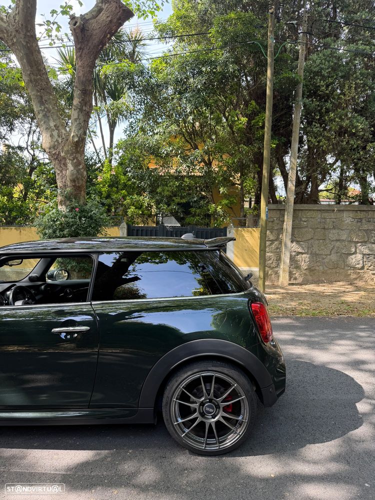 MINI 3 Portas John Cooper Works Auto Desportiva - 3