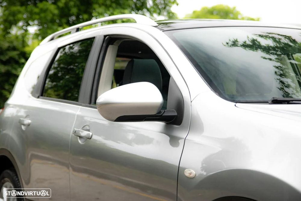 Nissan Qashqai +2 - 6