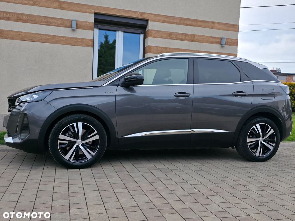 Peugeot 3008 1.6 PureTech HYbrid GT S&S EAT8 - 6