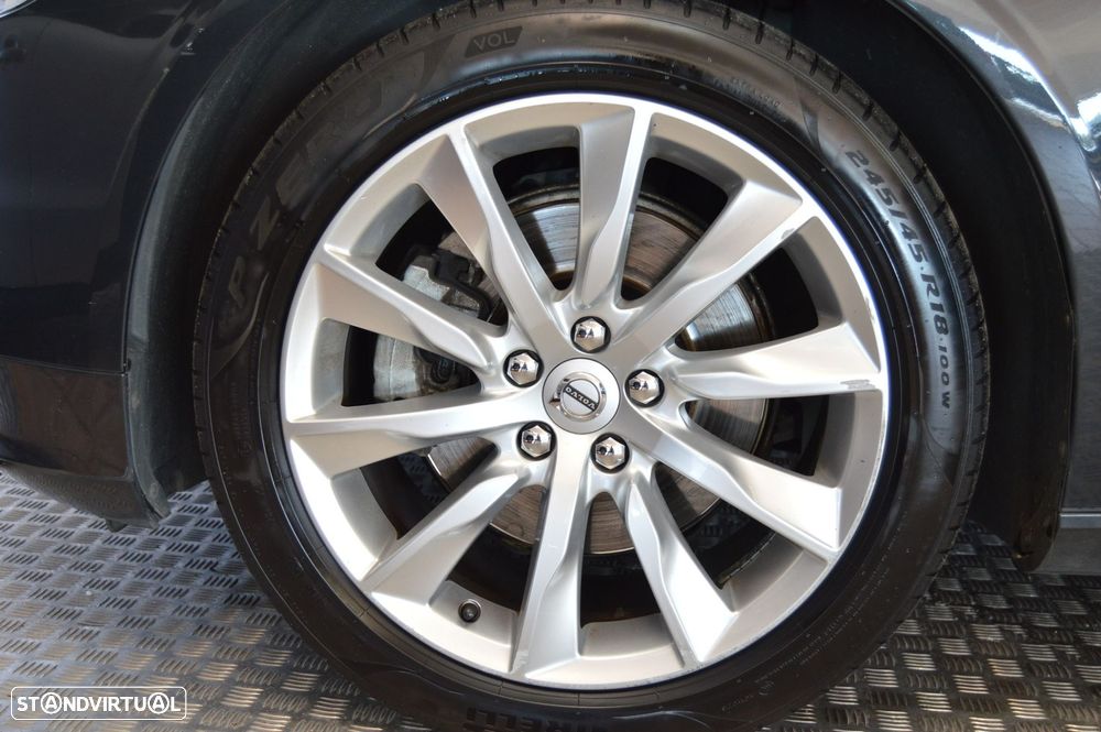 Volvo V90 2.0 D4 Momentum Plus Geartronic - 17