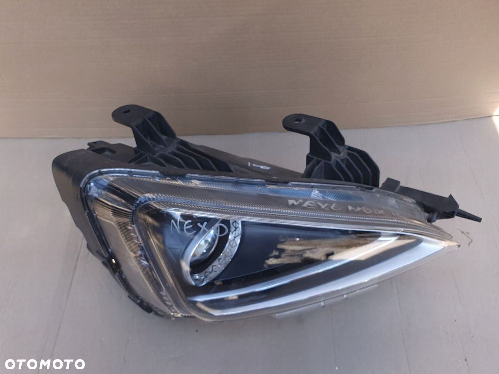LAMPA PRAWA PRZÓD PRZEDNIA REFLEKTOR FULL LED HYUNDAI NEXO 92102-M5100 - 2
