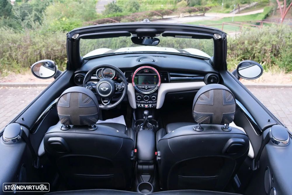 MINI Cabrio - 13
