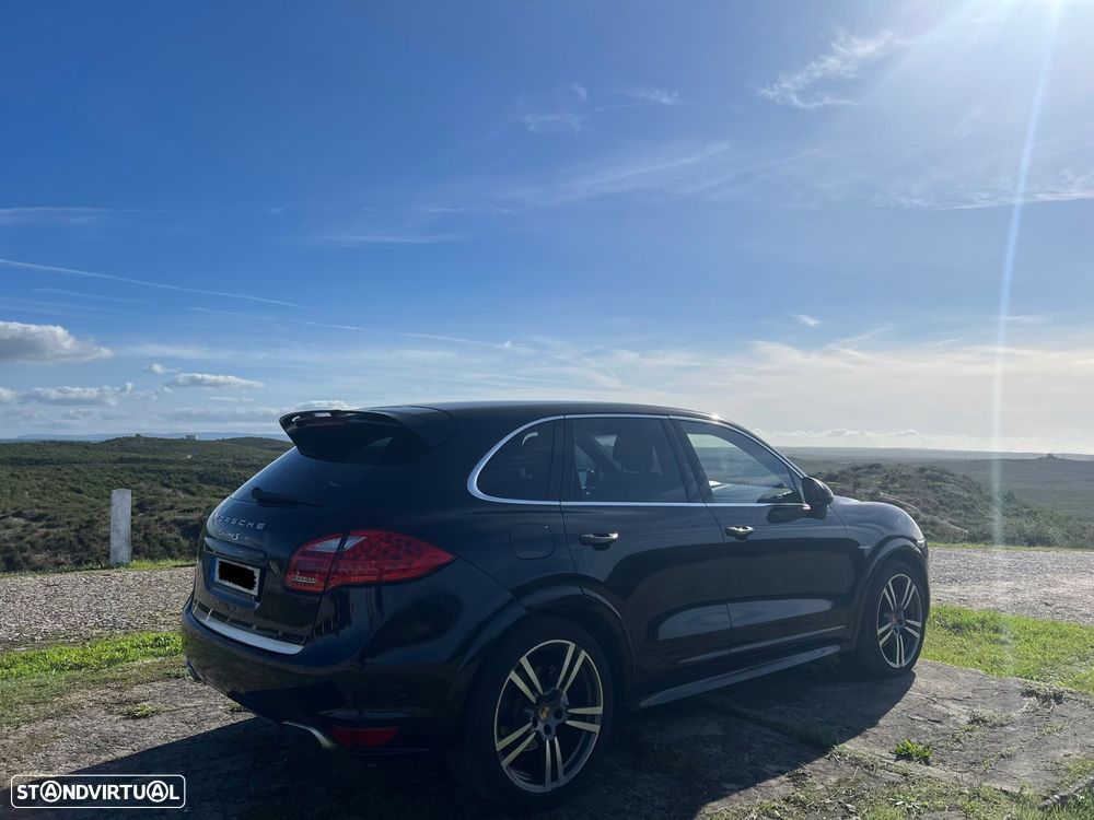 Porsche Cayenne II S - 8