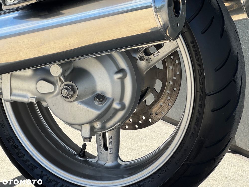 Yamaha FJR - 32
