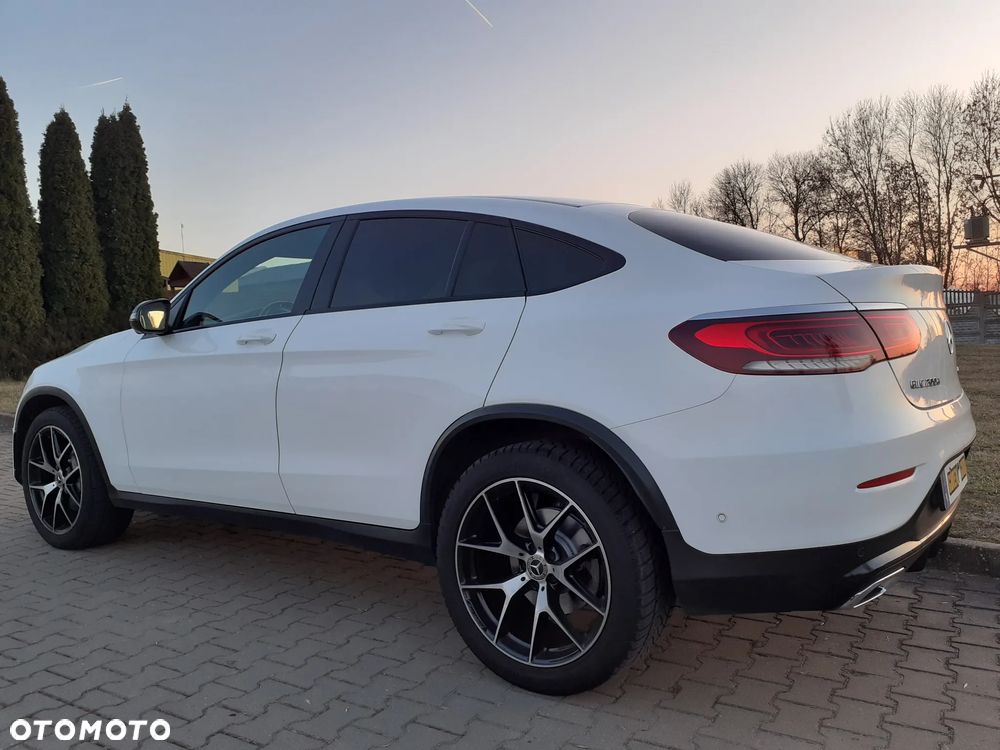 Mercedes-Benz GLC 200 d 4Matic 9G-TRONIC AMG Line - 14