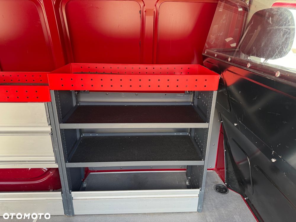 Volkswagen Transporter - 29