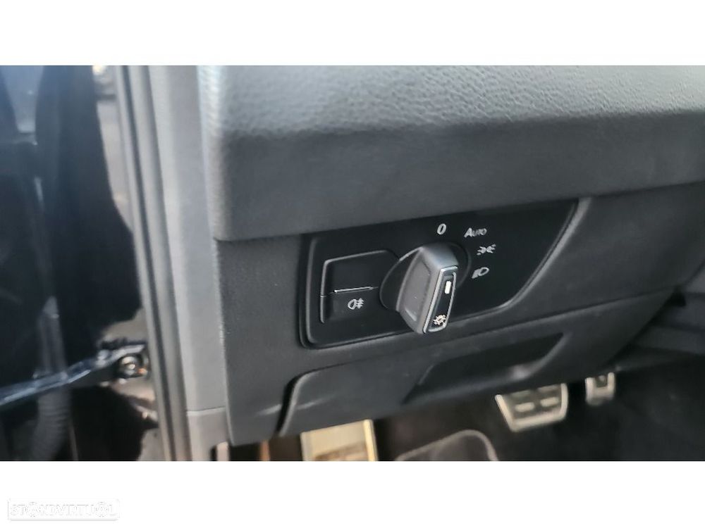 VW Arteon Shooting Brake 2.0 TDI Elegance DSG - 10