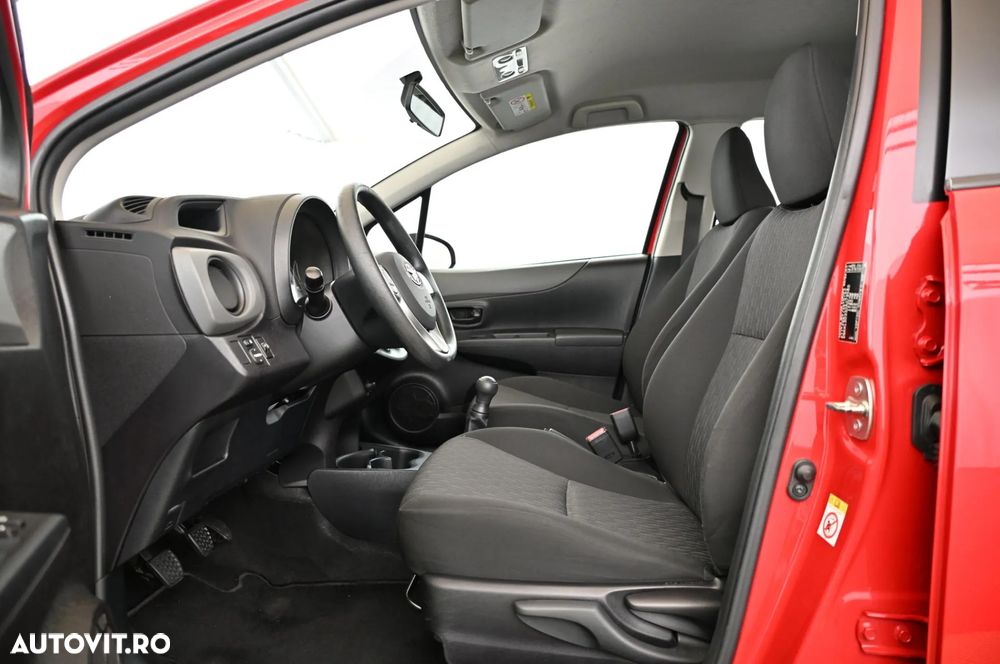 Toyota Yaris 1.0 VVT-i Cool - 18