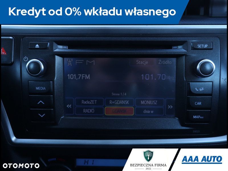 Toyota Auris - 14