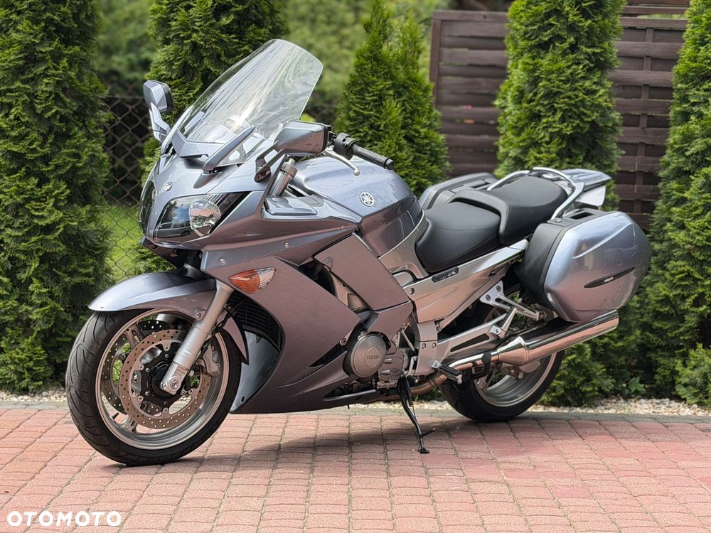 Yamaha FJR - 5