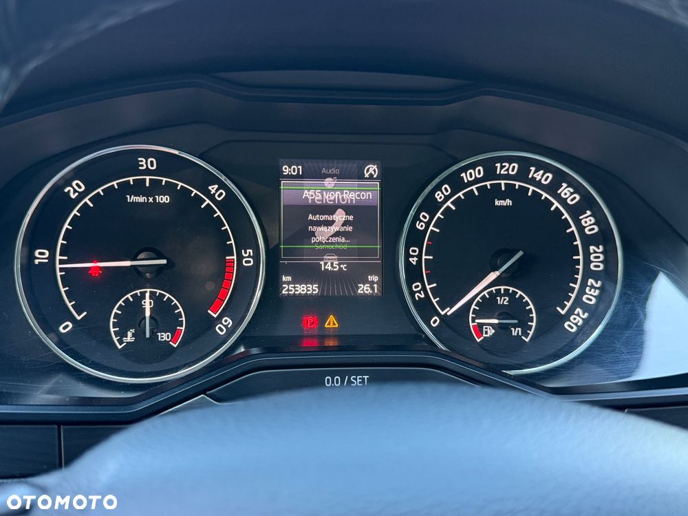 Skoda Superb 2.0 TDI 4x4 Premium Edition - 19