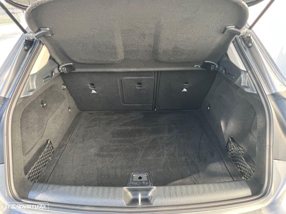 Mercedes-Benz GLA 180 d Urban Aut. - 15
