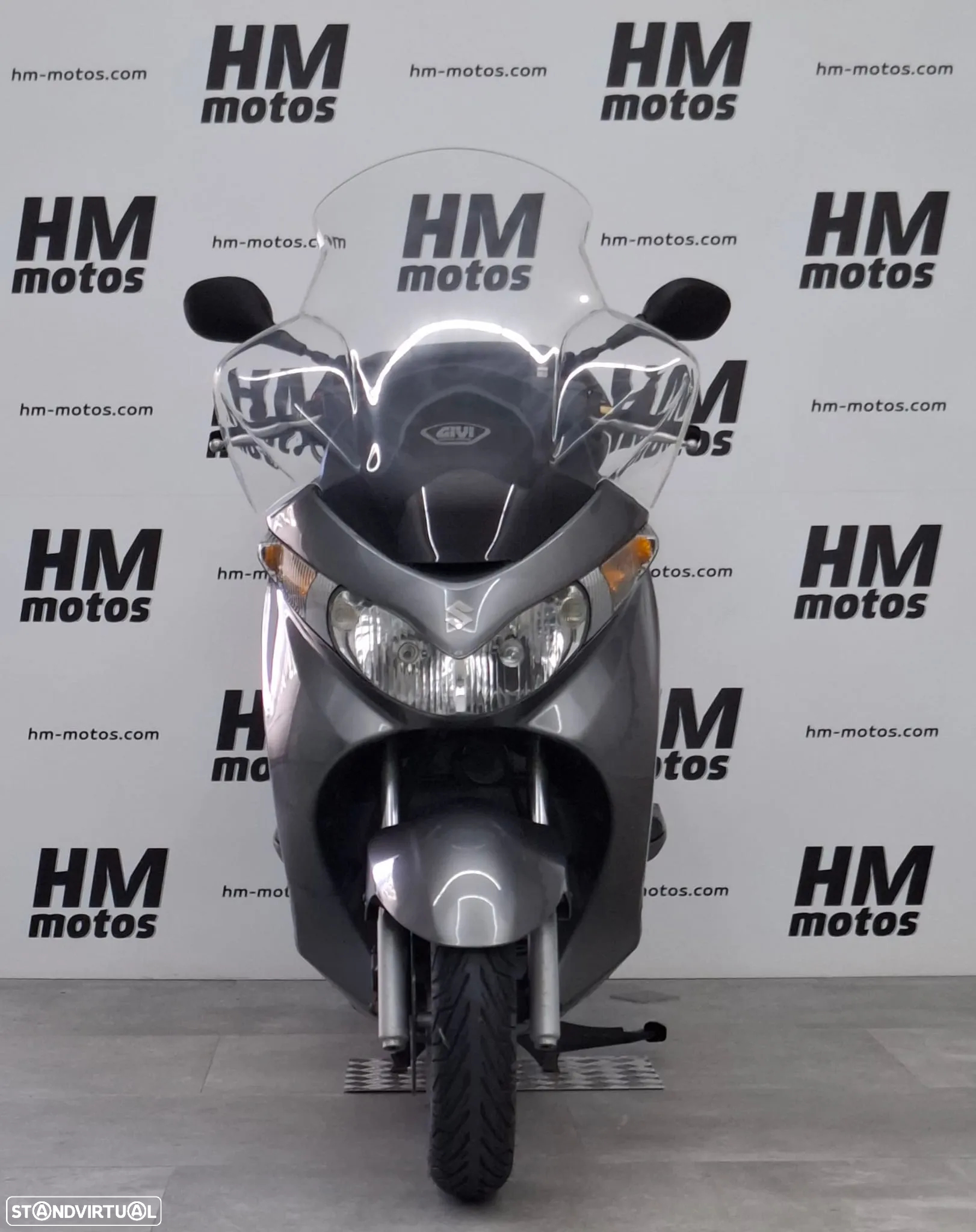 Suzuki Burgman 200 - 3