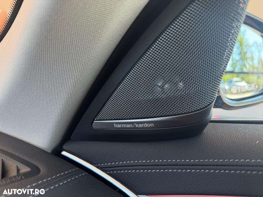 BMW Seria 5 530d xDrive AT MHEV - 25