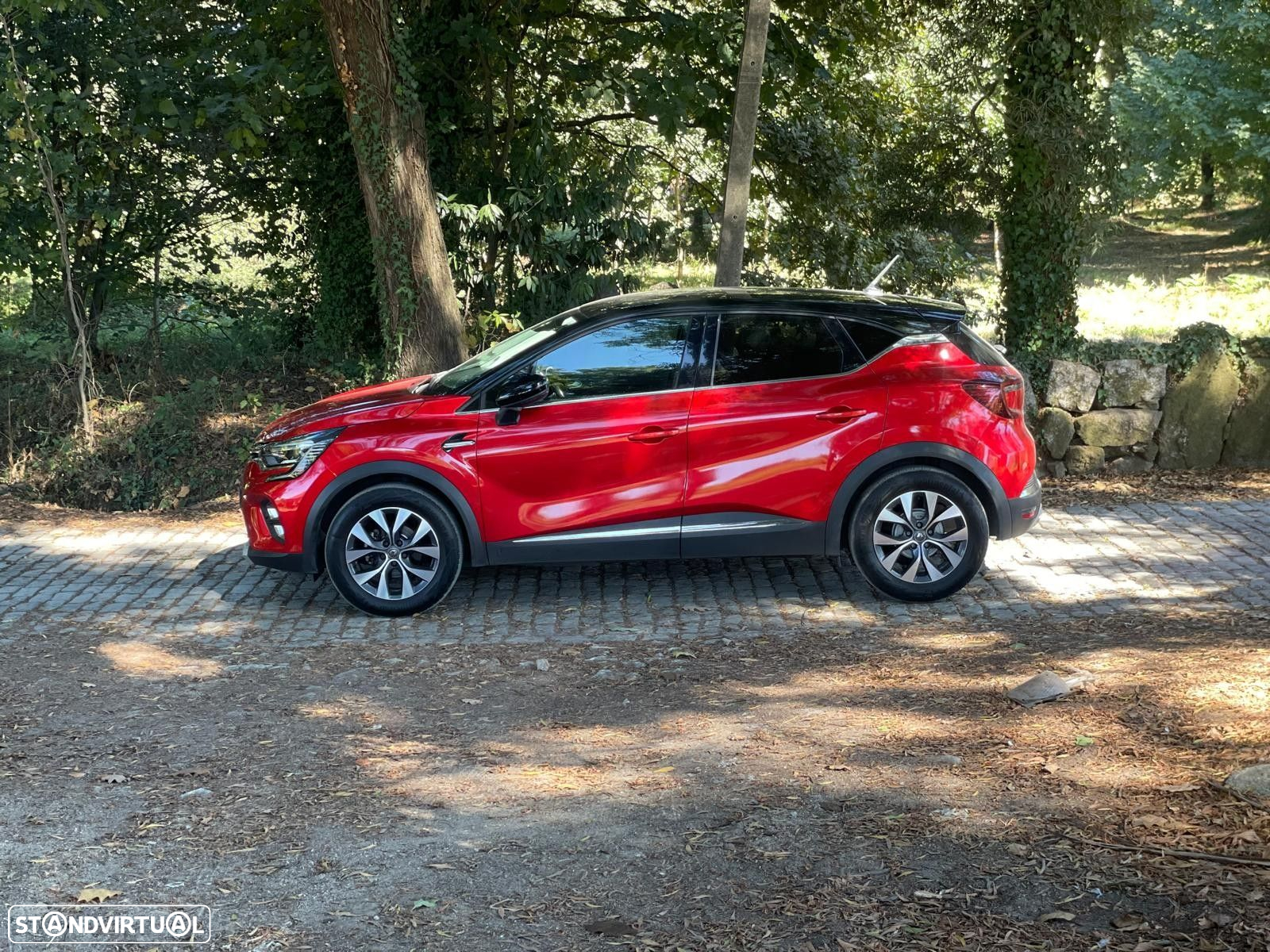 Renault Captur 1.0 TCe Exclusive - 32