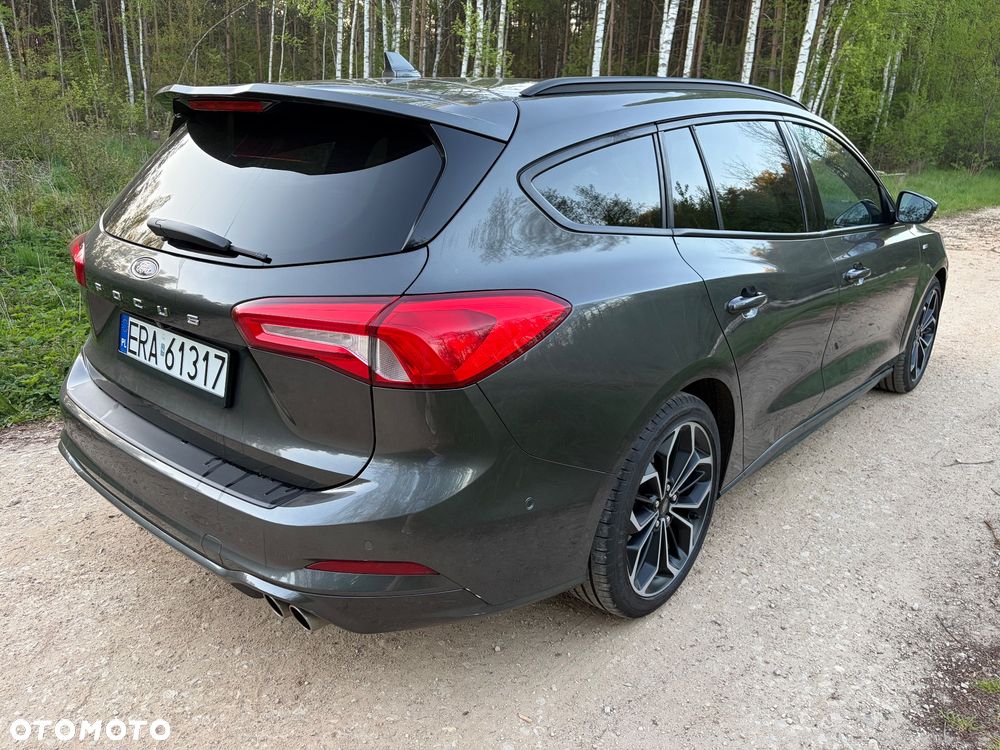 Ford Focus 1.5 EcoBoost STart-Stopp-System ST-LINE - 4