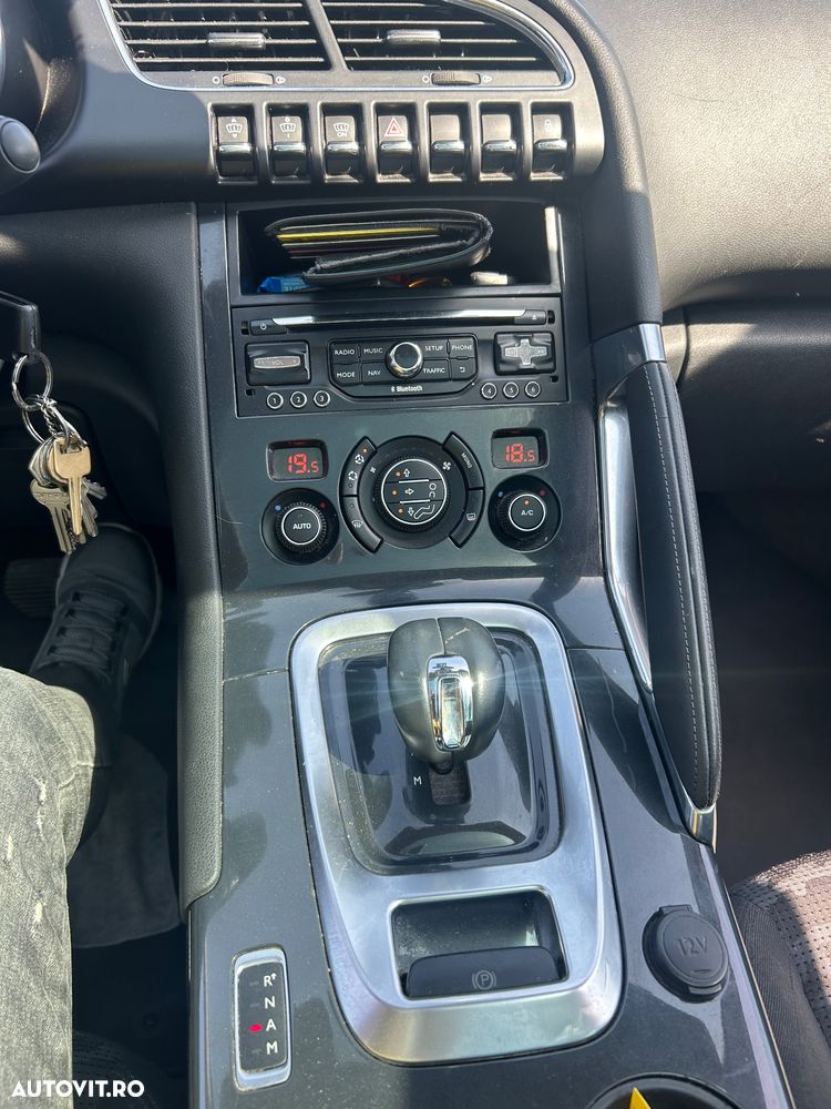 Peugeot 3008 HDi 160 Automatik Active - 9