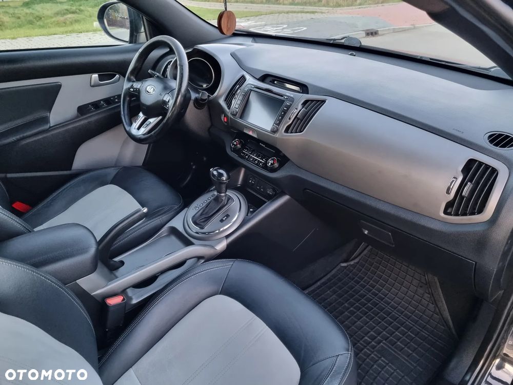 Kia Sportage 2.0 CRDI 184 AWD Platinum Edition - 9