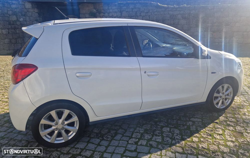 Mitsubishi Space Star 1.2 Intense - 4