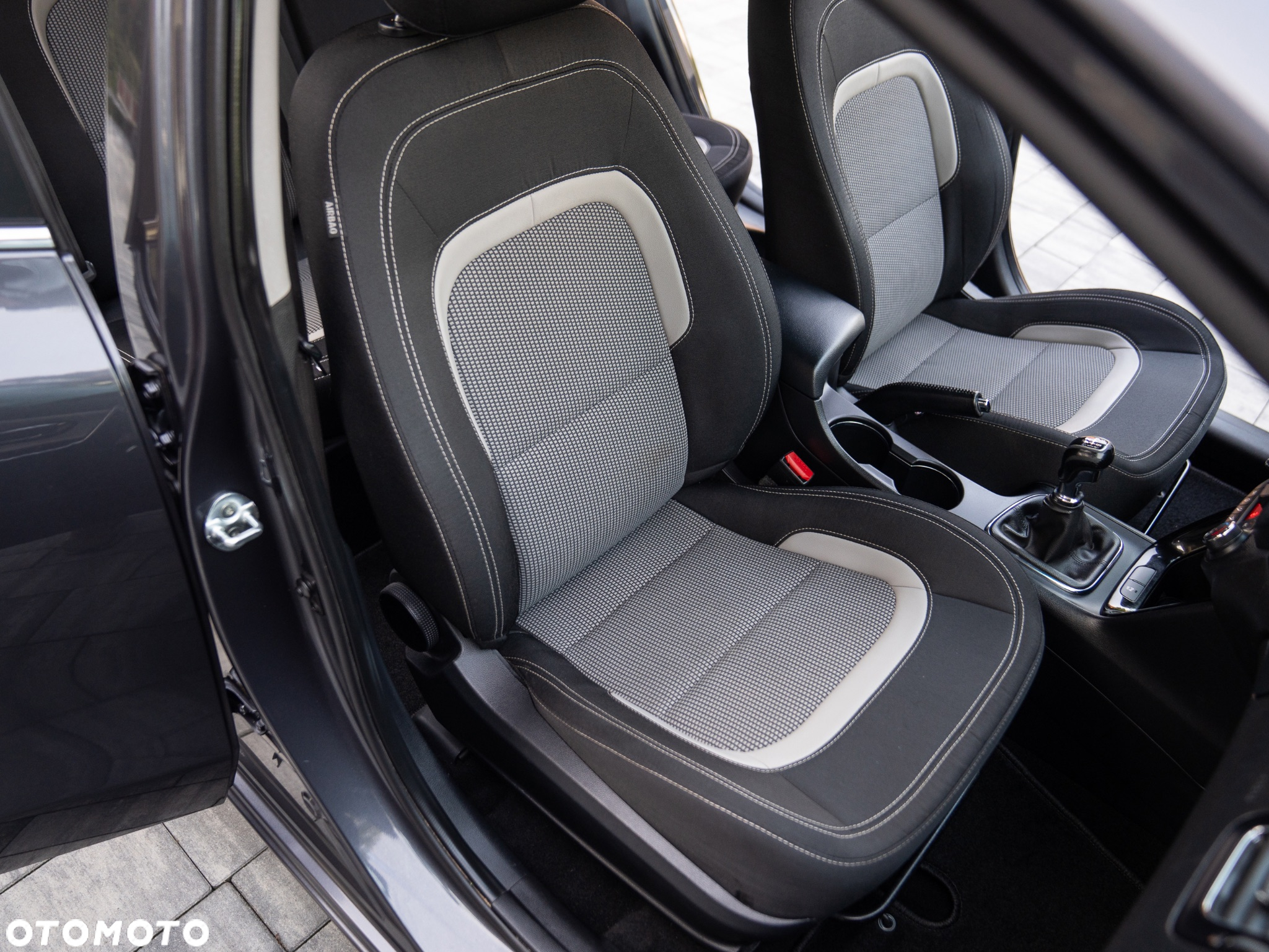 Kia Ceed Cee'd 1.6 CRDi XL - 26