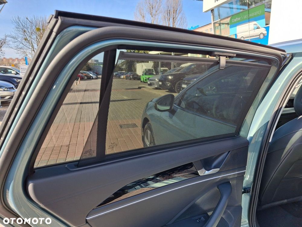 Volkswagen Passat - 16