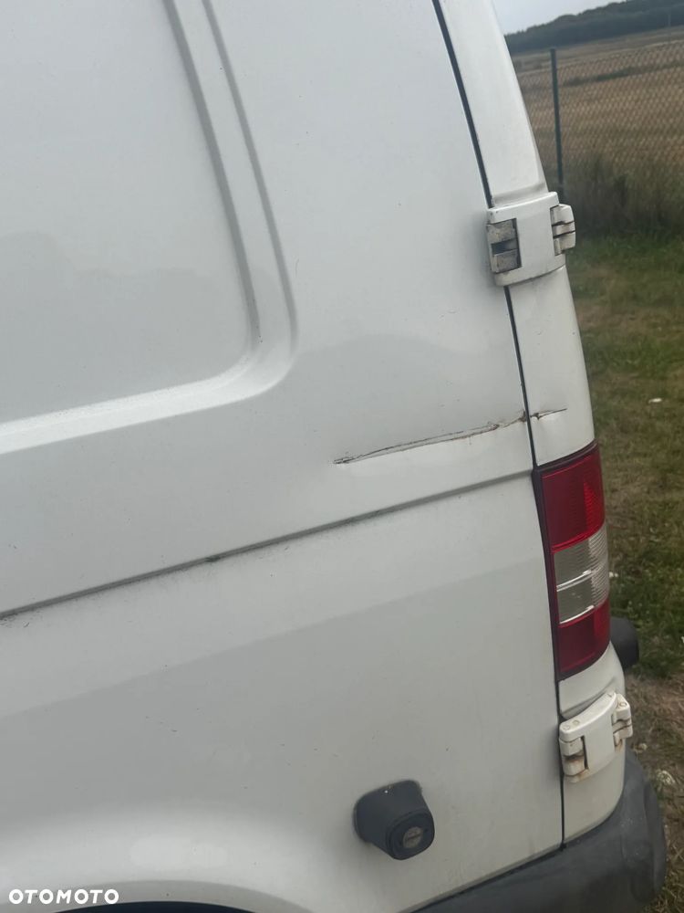 Volkswagen Transporter L1H2 - 4