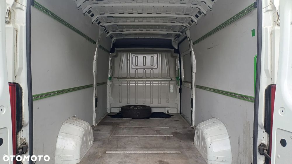 Peugeot BOXER - 12