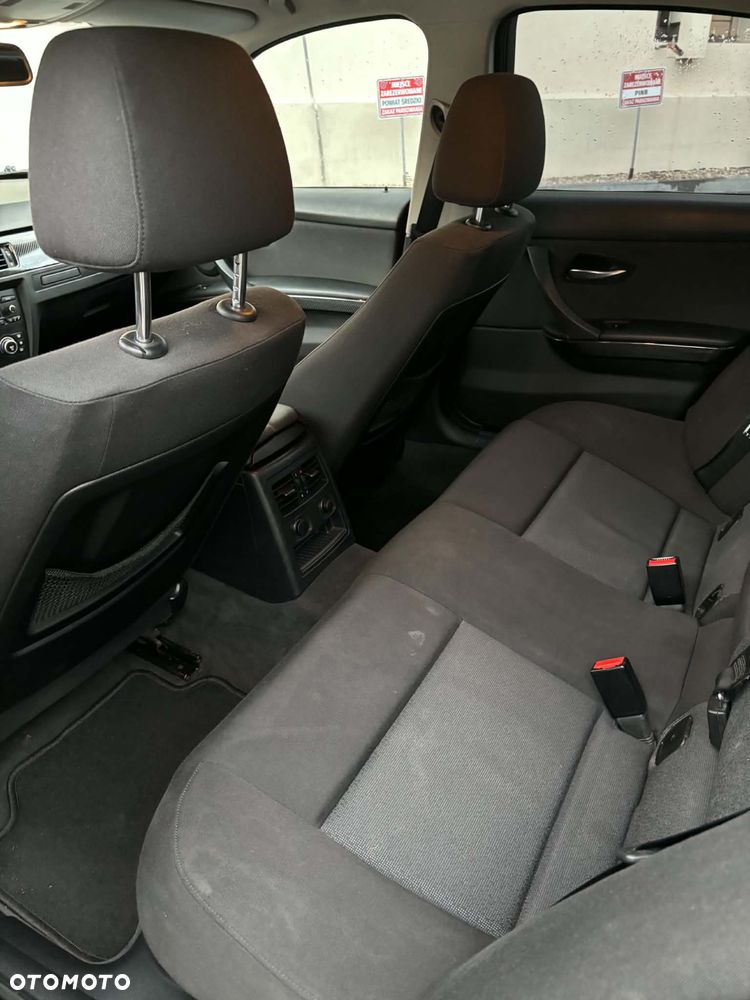 BMW Seria 3 320d - 5