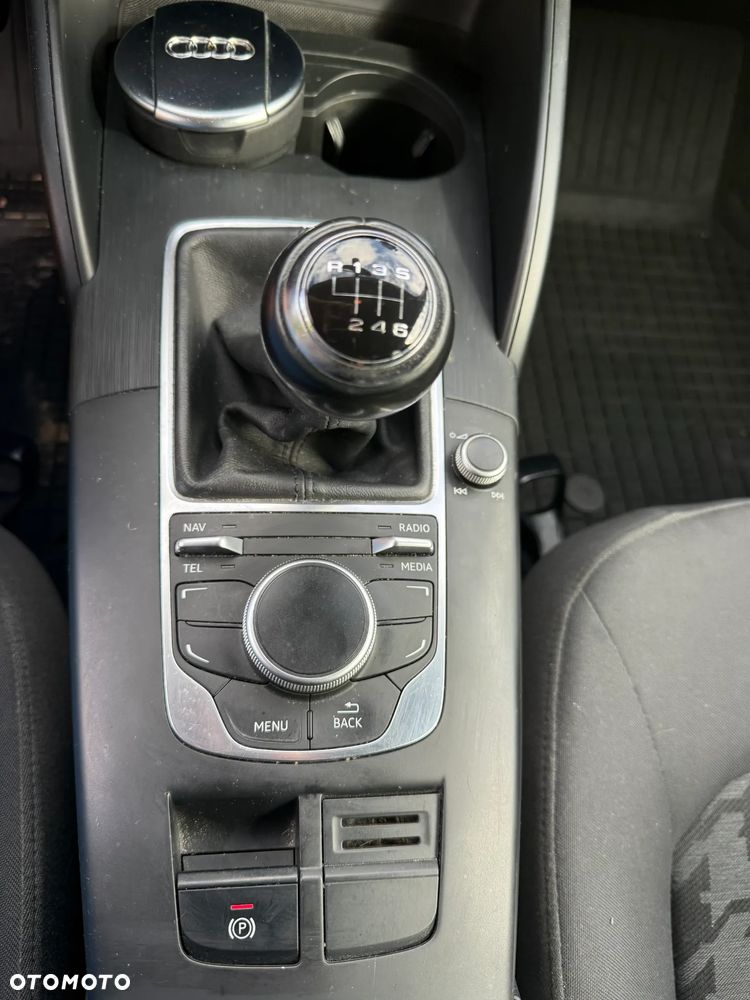 Audi A3 Sportback - 16
