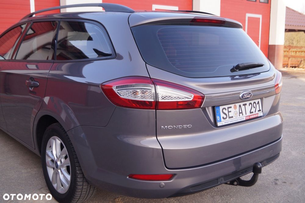 Ford Mondeo - 12