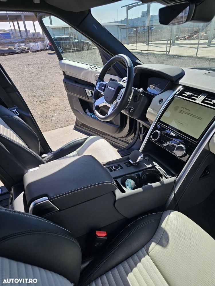 Land Rover Discovery 3.0D 250 MHEV R-Dynamic SE - 6