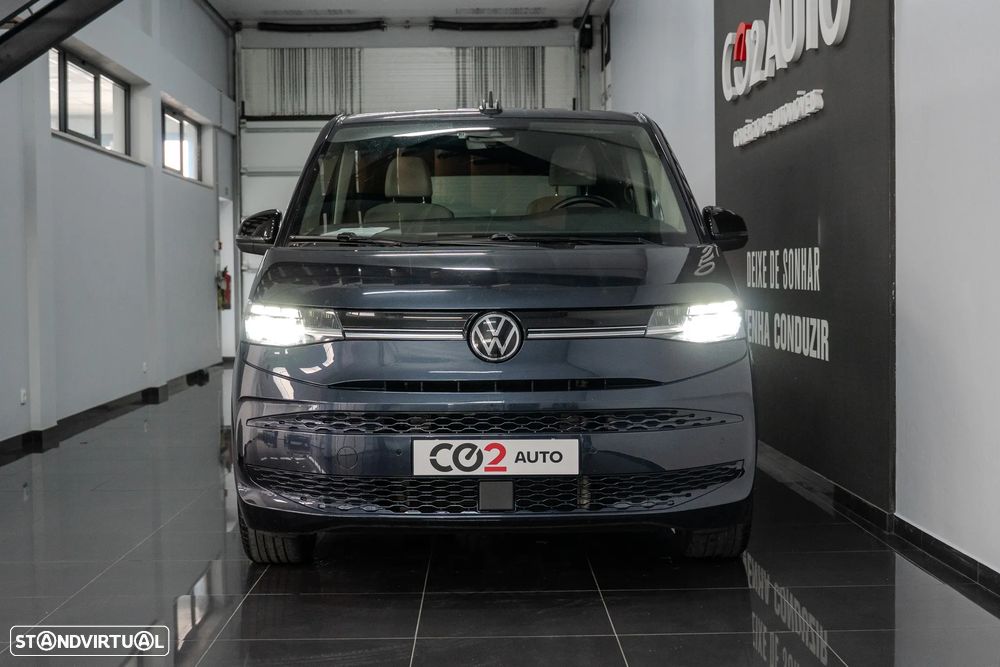 VW Multivan 2.0 TDI Life DSG - 2
