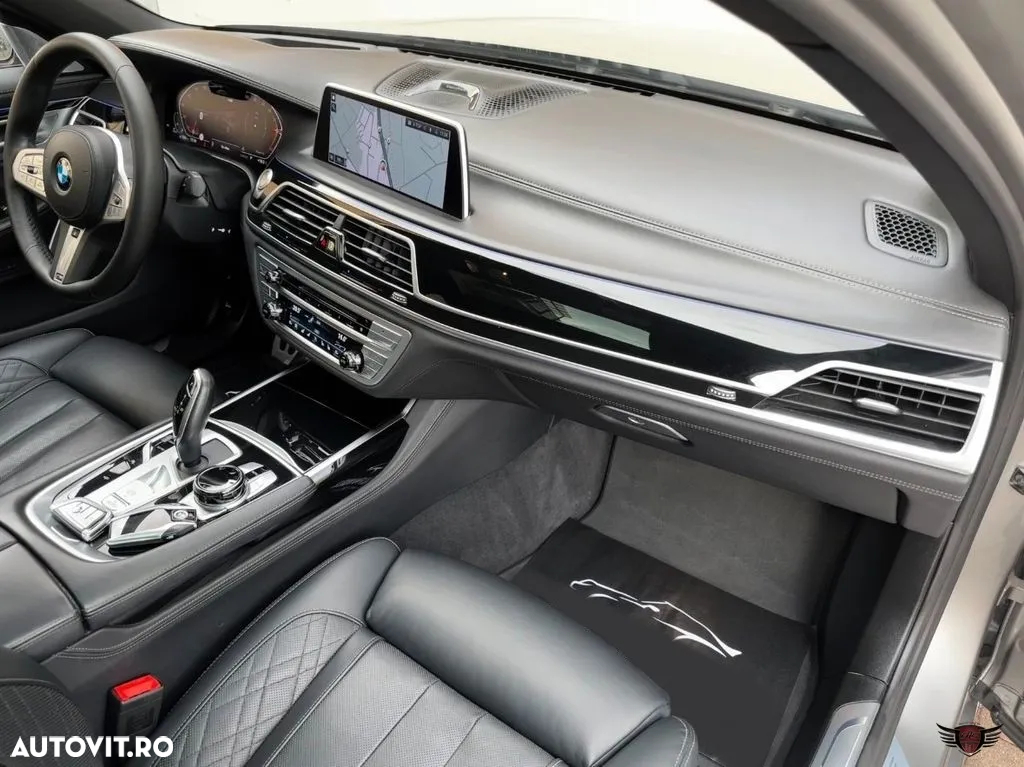 BMW Seria 7 730d xDrive MHEV - 22