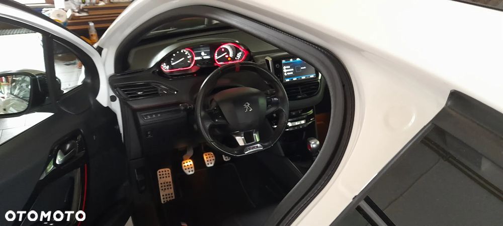Peugeot 208 1.6 e-THP GTi S&S - 31