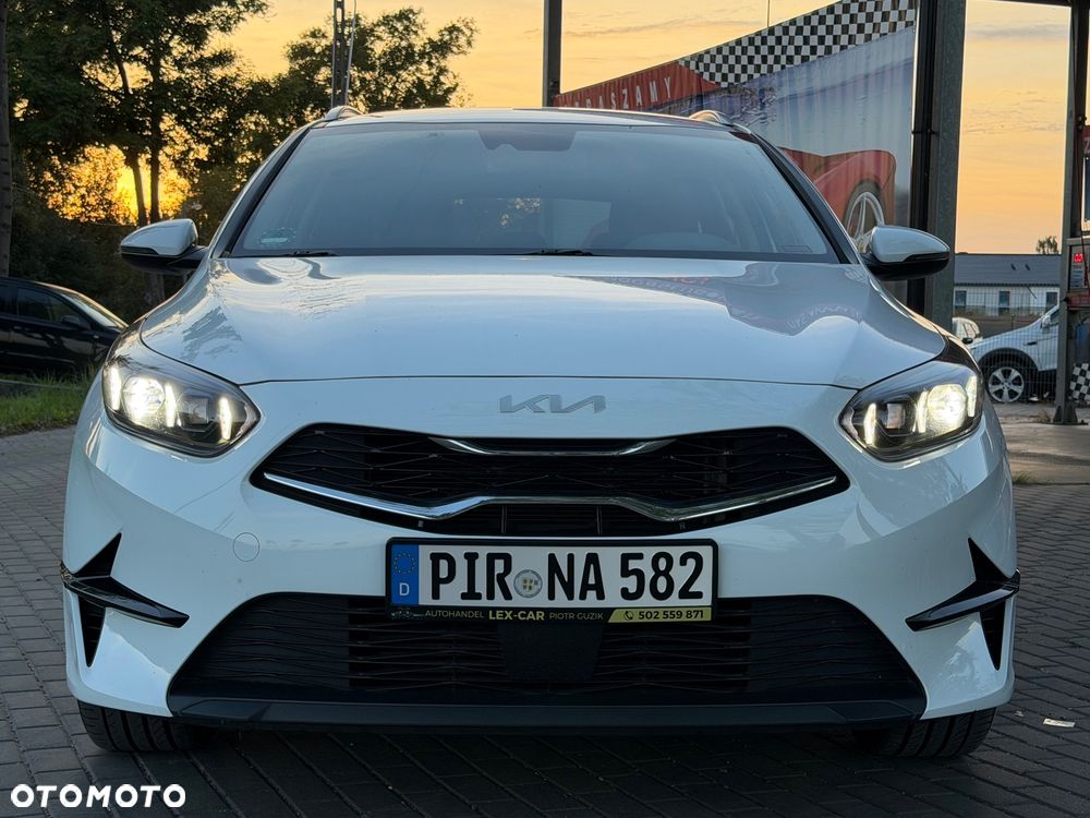 Kia Ceed - 5