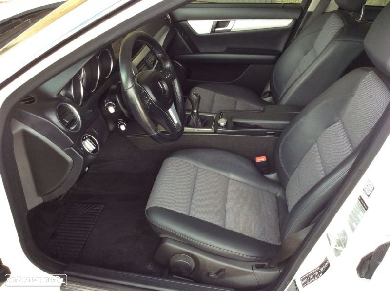 Mercedes-Benz C 250 CDi Avantgarde BE 131g - 23