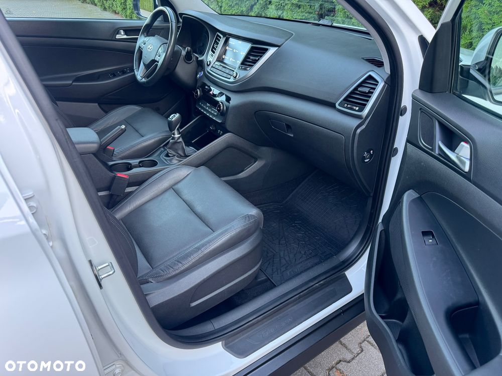 Hyundai Tucson blue 1.7 CRDi 2WD Style - 5