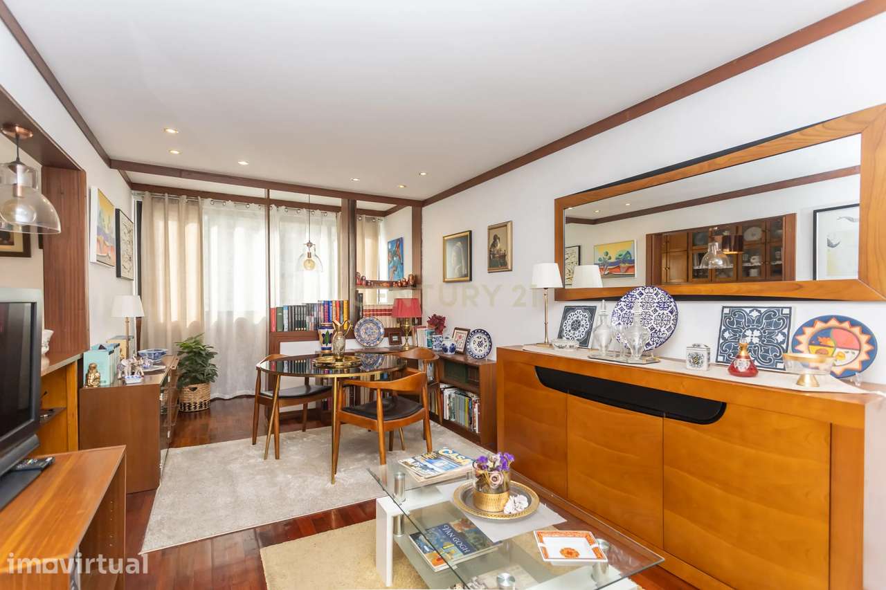 Apartamento T3 em Corroios – Junto à Estação Fertagus - Grande imagem: 2/33
