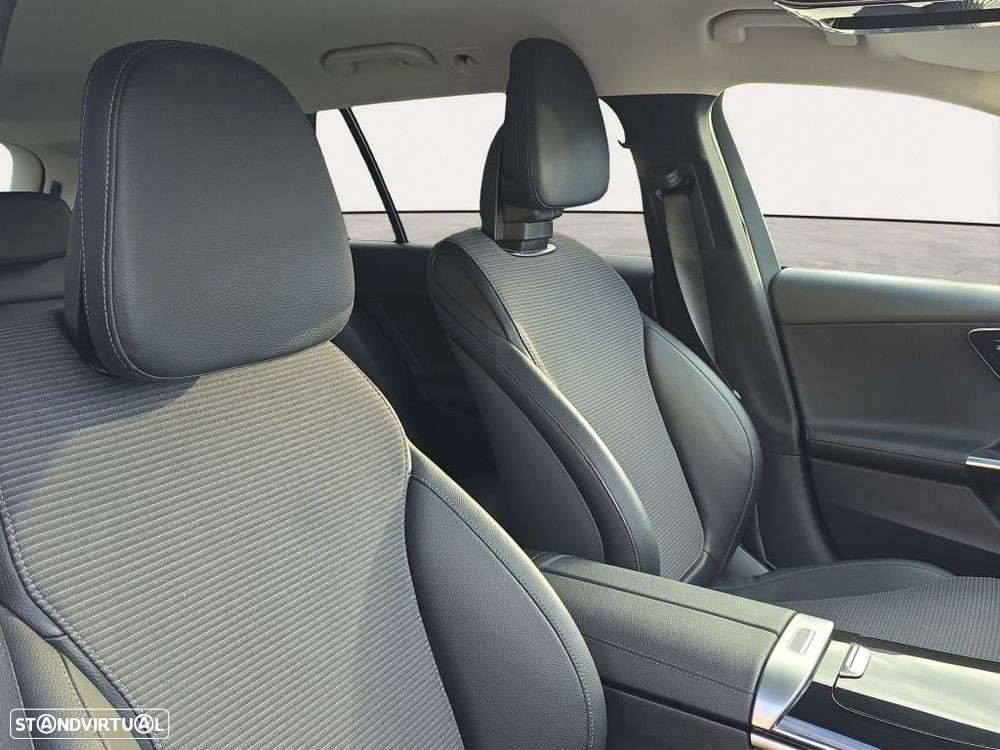 Mercedes-Benz C 300 de Avantgarde - 14