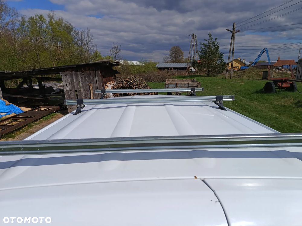 Renault Kangoo wersja MAXI LONG 1.5 diesel 110kM 2017 rok Bogate wyposażenie- WEBASTO, navigacja NISKI PRZEBIEG-142 tyś. SPRAWNY 100% ZAREJESTROWANY!! - 23