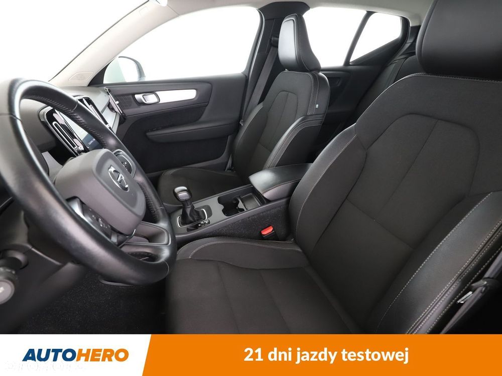 Volvo XC 40 D3 Momentum - 10