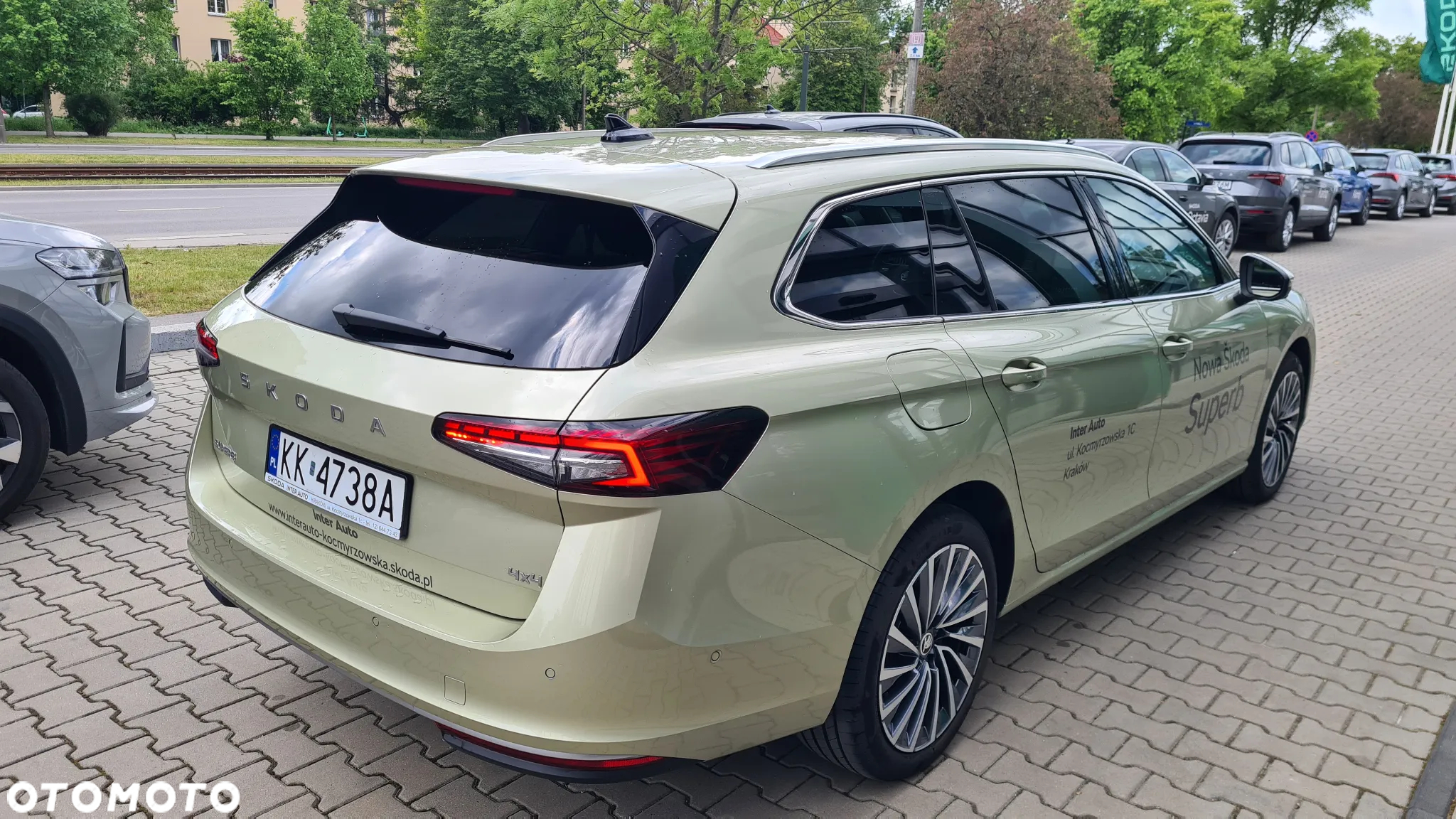 Skoda Superb 2.0 TDI SCR 4x4 L&K DSG - 4