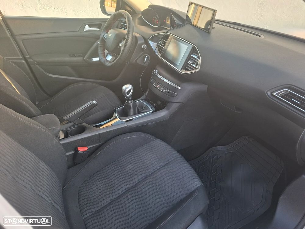 Peugeot 308 1.6 BlueHDi Active - 16