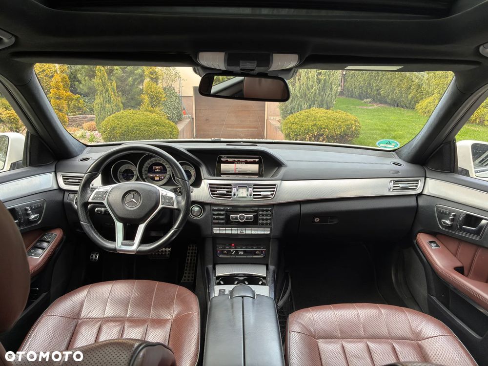 Mercedes-Benz Klasa E - 12