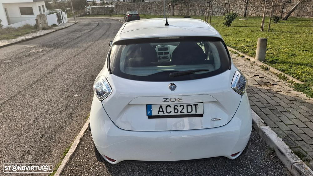 Renault Zoe (s/ Bateria) Limited 40 Flex Carga Rápida - 4