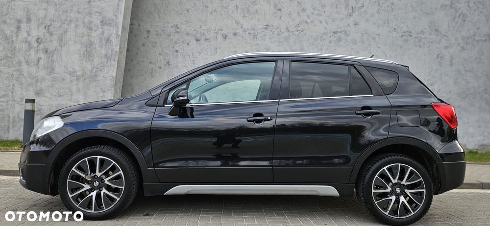 Suzuki SX4 S-Cross 1.6 Premium 4WD - 10