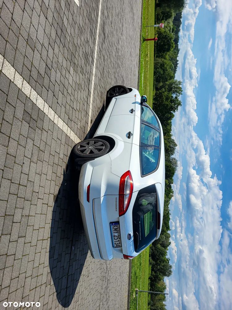 Ford Mondeo - 9